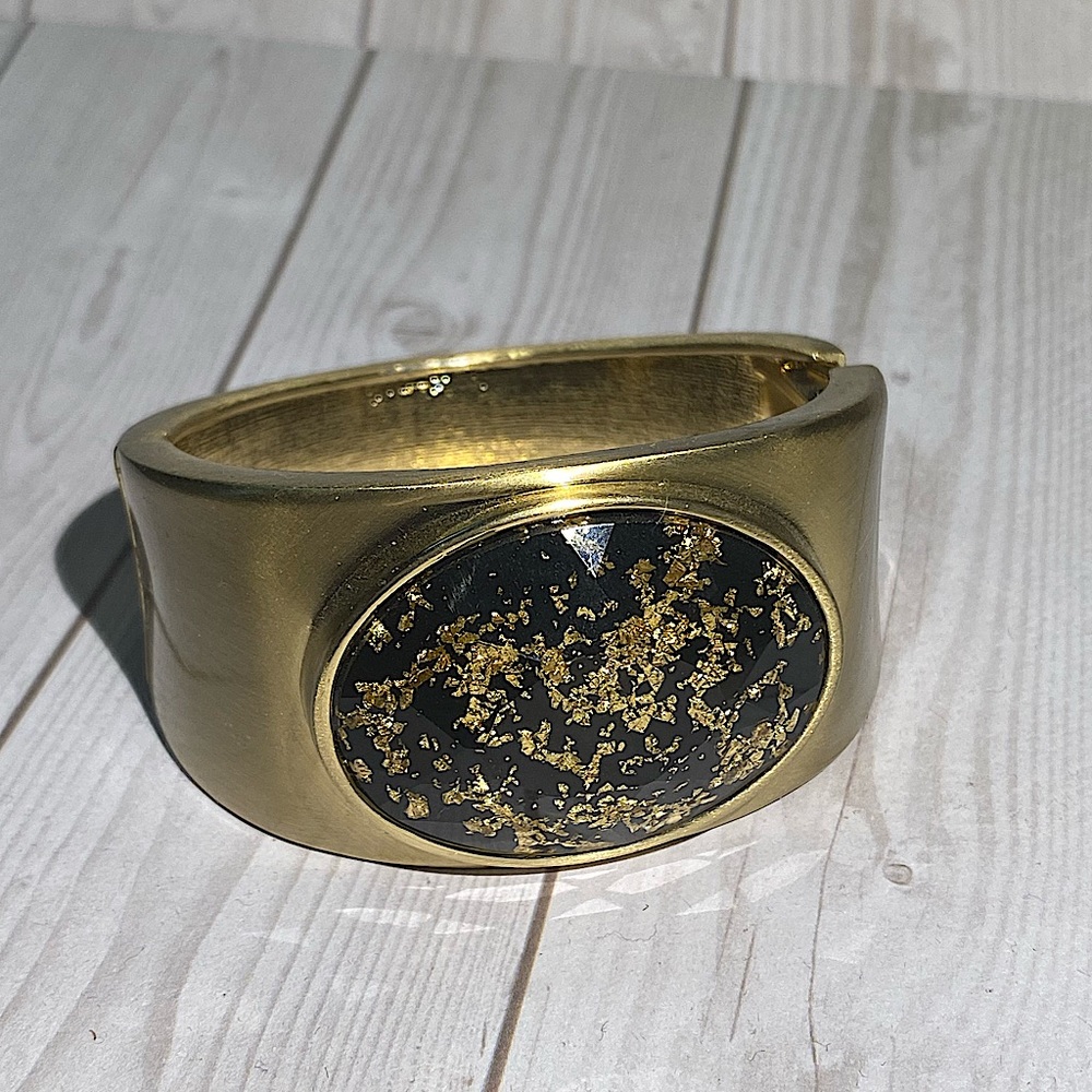 Retro Black and Gold Cuff Bracelet